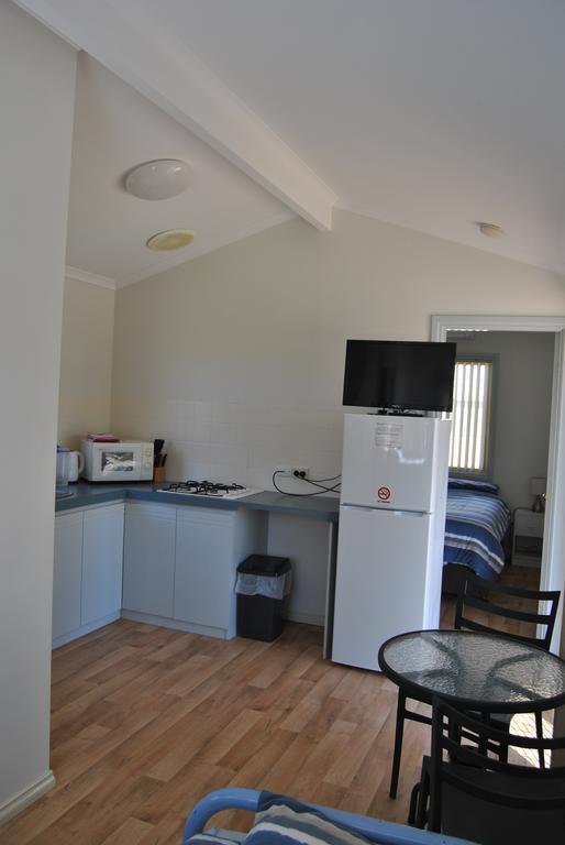 Port Gregory Caravan Park Bagian luar foto